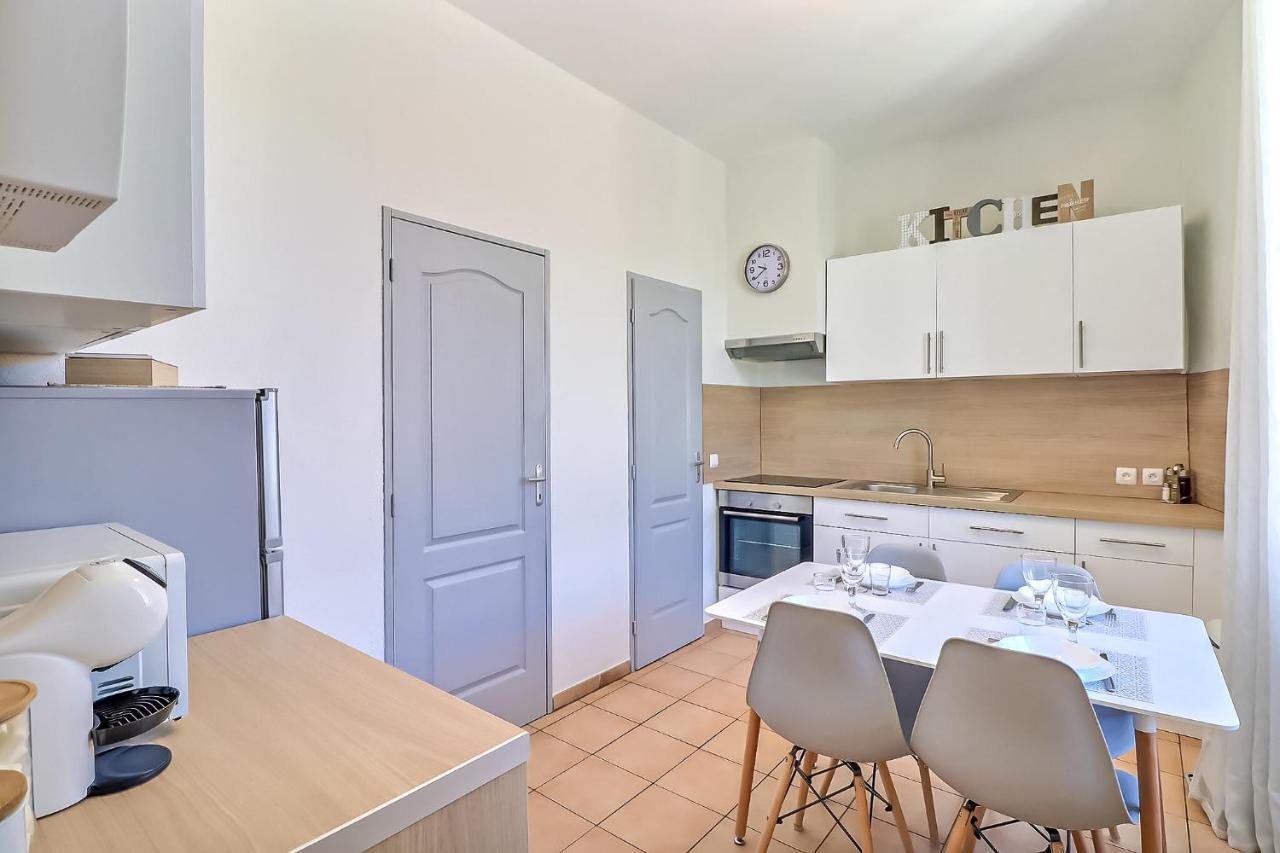 Le Regordane - Appartement 4 Personnes - Centre Wifi Cosy Saint-Gilles  Exterior photo